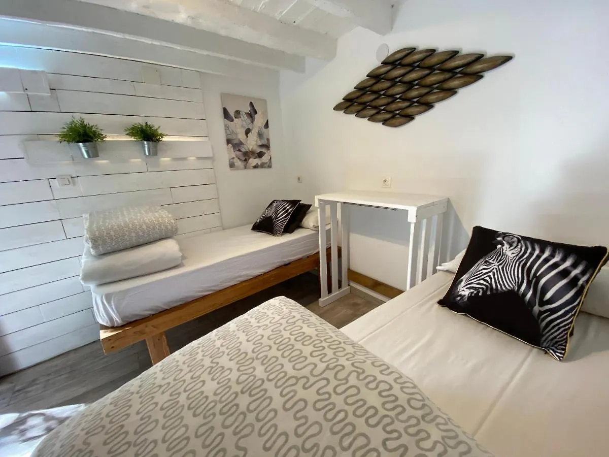 Makuto Coliving House Albergue Granada España