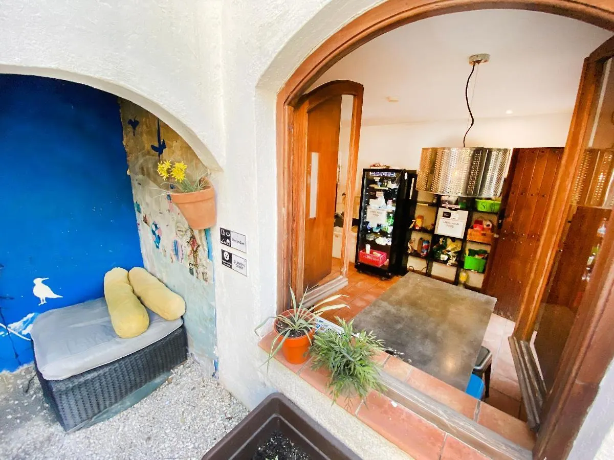 Makuto Coliving House Hostel Granada 0*,
