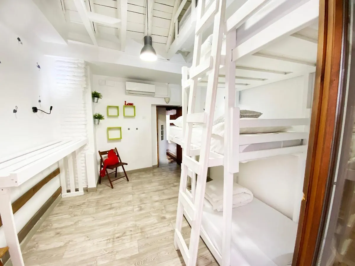 Makuto Coliving House Albergue Granada 0*,