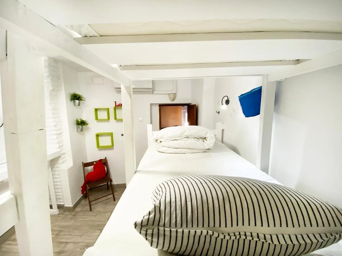 Hostal Makuto Coliving House Albergue Granada
