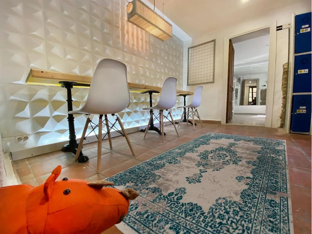 Makuto Coliving House Albergue Granada Hostal